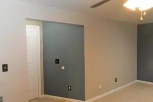 8515 Preakness Pl, Gainesville, VA 20155 - Photo 7