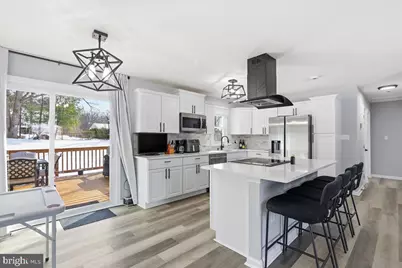 14901 Cordell Avenue, Woodbridge, VA 22193 - Photo 9