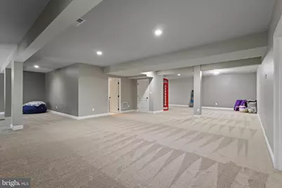 5806 Waterloo Bridge Circle, Haymarket, VA 20169 - Photo 53