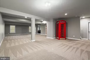 5806 Waterloo Bridge Cir, Haymarket, VA 20169 - Photo 51