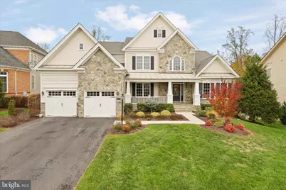 5806 Waterloo Bridge Circle, Haymarket, VA 20169 - Photo 3