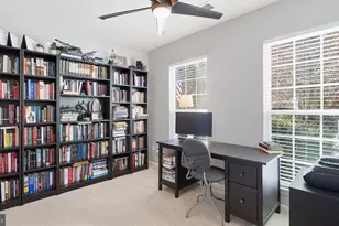 12605 Terranova Ln, Woodbridge, VA 22192 - Photo 17