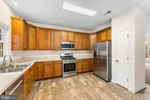 2509 Oak Tree Ln, Woodbridge, VA 22191 - Photo 13