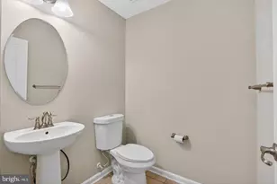 1731 Dorothy Ln, Woodbridge, VA 22191 - Photo 5