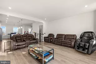 1581 Sandpiper Bay Loop, Dumfries, VA 22026 - Photo 9