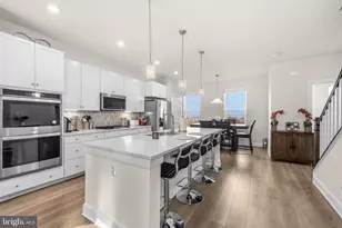 1581 Sandpiper Bay Loop, Dumfries, VA 22026 - Photo 11