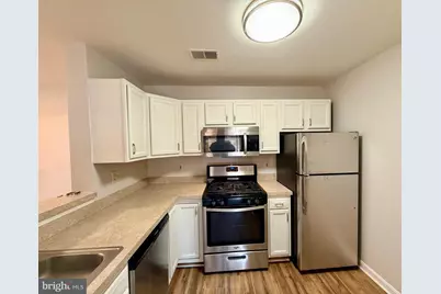 13621 Garfield Place #102, Woodbridge, VA 22191 - Photo 5