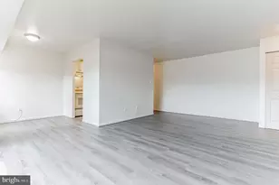 7598 Gales Ct, Manassas, VA 20109 - Photo 9