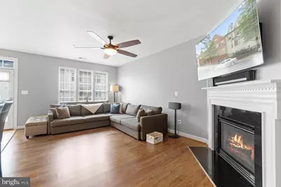 2456 Eastbourne Drive, Woodbridge, VA 22191 - Photo 33