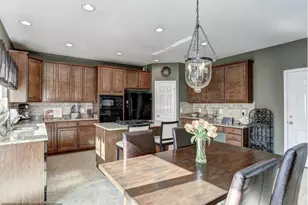 14324 Meagan Loop, Gainesville, VA 20155 - Photo 11