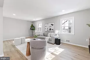 1427 Admiral Dr, Woodbridge, VA 22192 - Photo 5