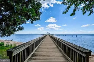 1427 Admiral Dr, Woodbridge, VA 22192 - Photo 35