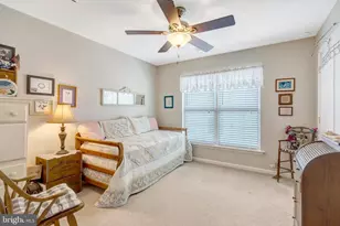 14808 Cypress Park Ln, Haymarket, VA 20169 - Photo 25