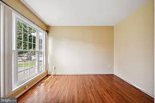 5406 Lomax Way, Woodbridge, VA 22193 - Photo 9