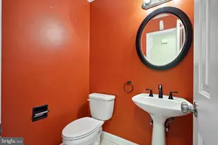 5406 Lomax Way, Woodbridge, VA 22193 - Photo 23