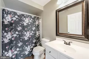 8091 Lacy Dr, Manassas, VA 20109 - Photo 17