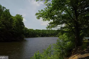 2520 Doverhill Ct, Woodbridge, VA 22192 - Photo 33