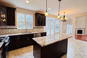 9161 Lost Fields Ct, Bristow, VA 20136 - Photo 3