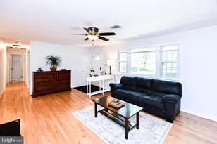 13660 Van Doren Rd, Manassas, VA 20112 - Photo 11