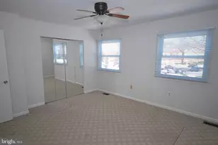 14814 Emberdale Dr, Woodbridge, VA 22193 - Photo 7