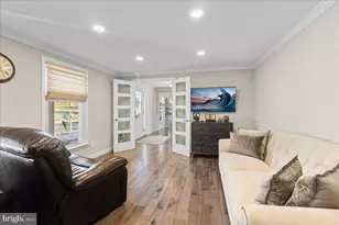 15401 Silvan Glen Dr, Dumfries, VA 22025 - Photo 19