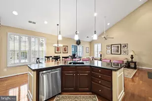 3769 Russett Maple Ct, Dumfries, VA 22025 - Photo 19