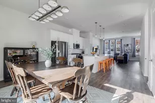 1701 Autumn Maple Leaf Dr, Dumfries, VA 22026 - Photo 9