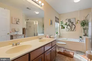 5031 Anchorstone Dr, Woodbridge, VA 22192 - Photo 23