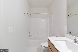 2510 Neabsco Common Pl, Woodbridge, VA 22191 - Photo 25