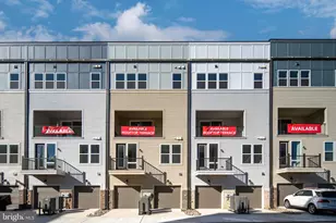 2538 Neabsco Common Pl, Woodbridge, VA 22191 - Photo 3