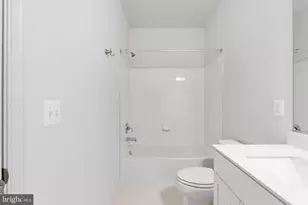 2538 Neabsco Common Pl, Woodbridge, VA 22191 - Photo 21