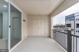 2538 Neabsco Common Pl, Woodbridge, VA 22191 - Photo 11