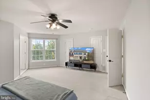 9311 Warren Falls Ln, Bristow, VA 20136 - Photo 25