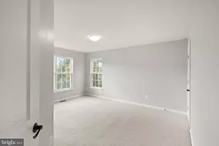 9311 Warren Falls Ln, Bristow, VA 20136 - Photo 37