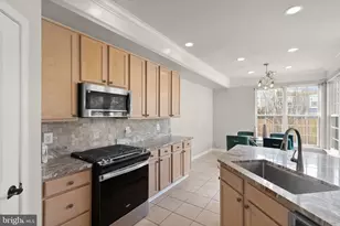 9311 Warren Falls Ln, Bristow, VA 20136 - Photo 15