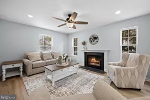 3696 Wertz Dr, Woodbridge, VA 22193 - Photo 19