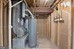 3696 Wertz Dr, Woodbridge, VA 22193 - Photo 55