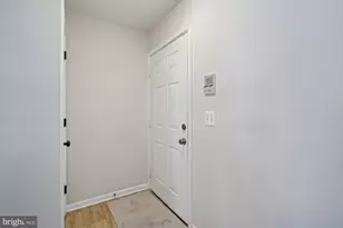 3580 Sherbrooke Cir, Woodbridge, VA 22192 - Photo 5