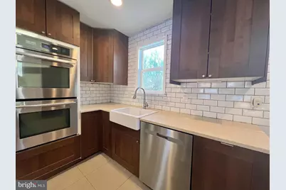 13734 Moccasin Court, Woodbridge, VA 22193 - Photo 7