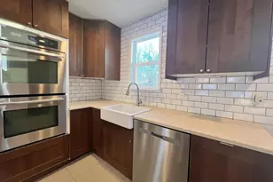 13734 Moccasin Ct, Woodbridge, VA 22193 - Photo 7