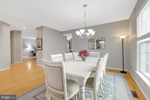 8360 Tenbrook Dr, Gainesville, VA 20155 - Photo 9