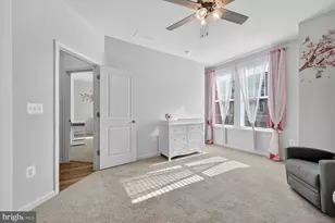 17945 Woods Overlook Dr, Dumfries, VA 22026 - Photo 61