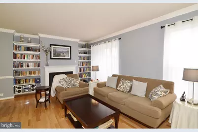 14237 Legend Glen Court, Gainesville, VA 20155 - Photo 11