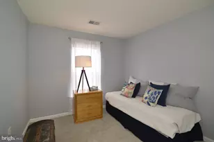 14237 Legend Glen Ct, Gainesville, VA 20155 - Photo 9