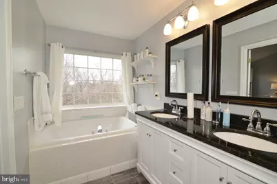 14237 Legend Glen Court, Gainesville, VA 20155 - Photo 23