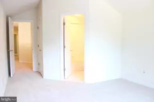 15220 Lord Culpeper Ct, Woodbridge, VA 22191 - Photo 11