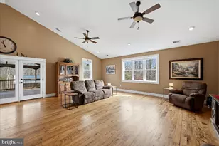 14660 Fitzwater Dr, Nokesville, VA 20181 - Photo 3