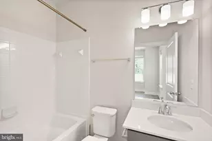 17762 Kingfisher Isle Rd, Dumfries, VA 22026 - Photo 43