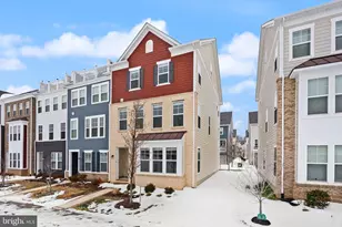 17762 Kingfisher Isle Rd, Dumfries, VA 22026 - Photo 3