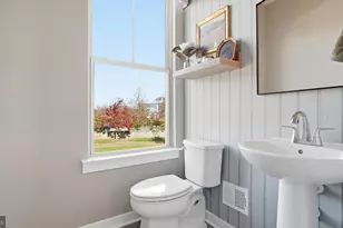 17403 Walnut Grove Way, Dumfries, VA 22026 - Photo 13